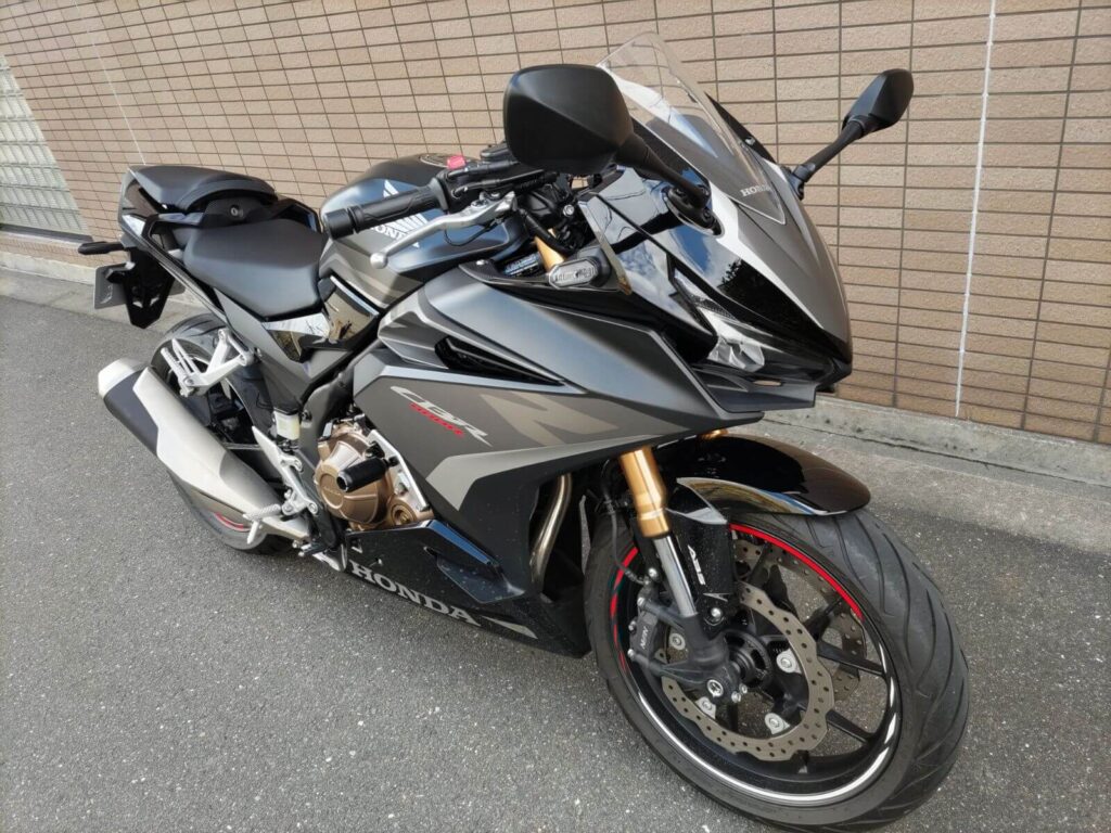 CBR400