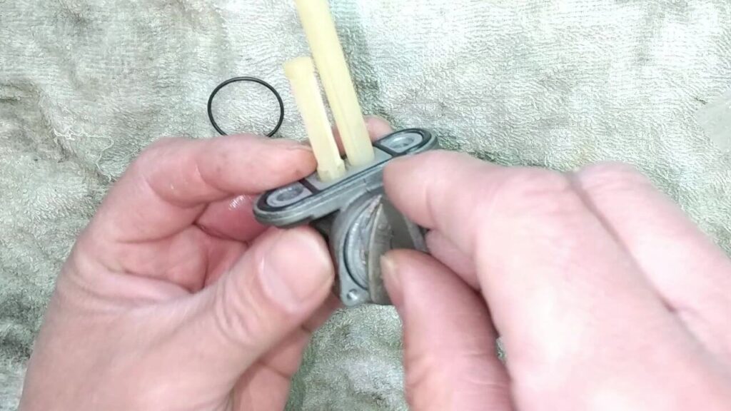 ドラッグスター400フューエルコック10