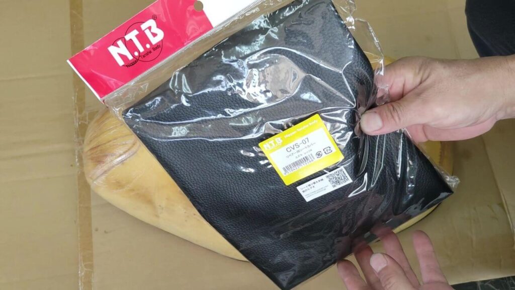 レッツ4シートカバー取り外し6