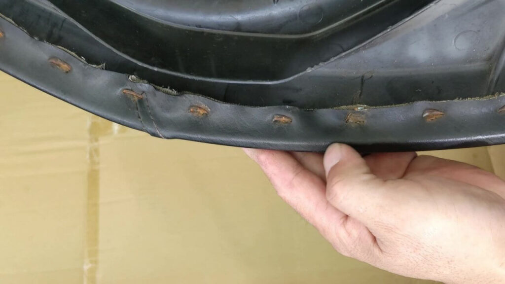 レッツ4シートカバー取り外し2